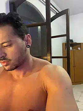 Snapshot of Lucasfit24 chatting on 15, 3, 2025 Lucasfit24 online show from 15, 3, 2025