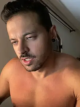 Snapshot of Lucasfit24 chatting on 19, 3, 2025 Lucasfit24 online show from 19, 3, 2025