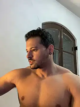 Snapshot of Lucasfit24 chatting on 20, 3, 2025 Lucasfit24 online show from 20, 3, 2025