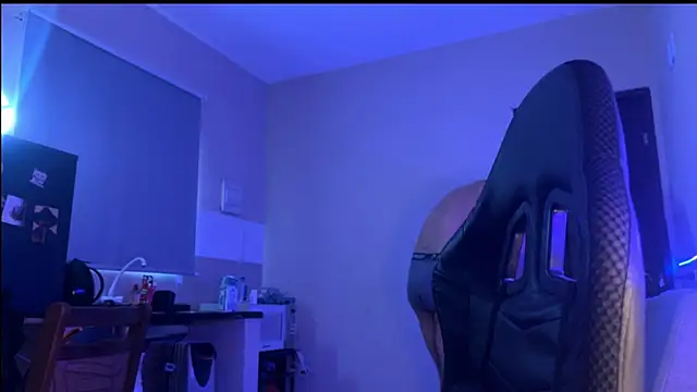 Snapshot of Lucasfit24 chatting on 17, 11, 2025 Lucasfit24 online show from 17, 11, 2025