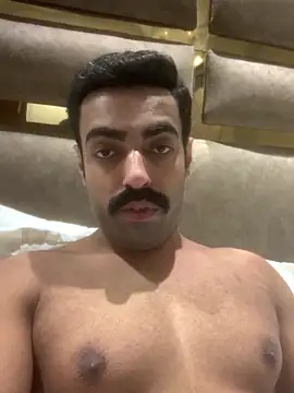 vaibhavchugh38 online show from 12, 1, 2025