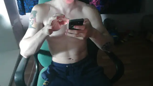 Snapshot of johnny_positive chatting on 27, 9, 2025 johnny positive online show from 27, 9, 2025
