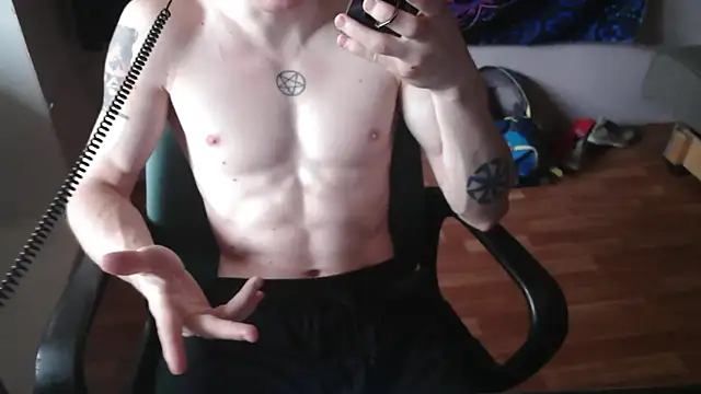Snapshot of johnny_positive chatting on 28, 9, 2025 johnny positive online show from 28, 9, 2025