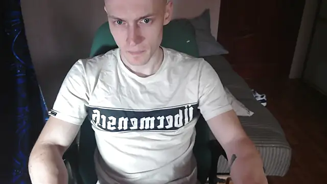 Snapshot of johnny_positive chatting on 7, 10, 2025 johnny positive online show from 7, 10, 2025