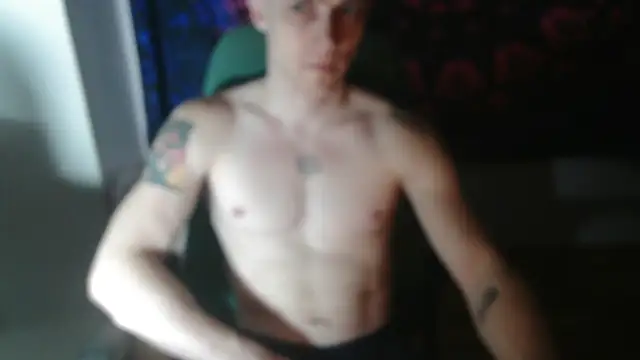 Snapshot of johnny_positive chatting on 11, 10, 2025 johnny positive online show from 11, 10, 2025