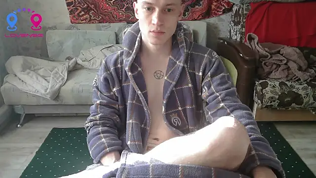 Snapshot of johnny_positive chatting on 20, 5, 2026 johnny positive online show from 20, 5, 2026