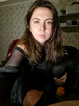 Snapshot of Melenka chatting on 22, 11, 2025 Melenka online show from 22, 11, 2025