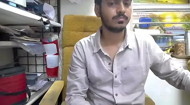 cute modell online show from 22, 3, 2025