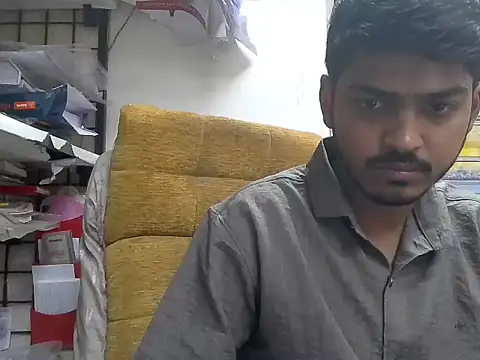 cute modell online show from 20, 12, 2025