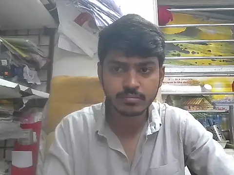 cute modell online show from 14, 2, 2026