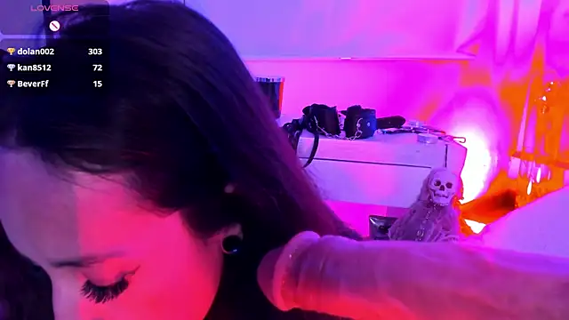 coral jonesss online show from 5, 1, 2026