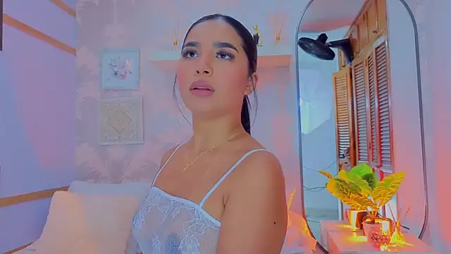 CharlotteGraay online show from 28, 2, 2026