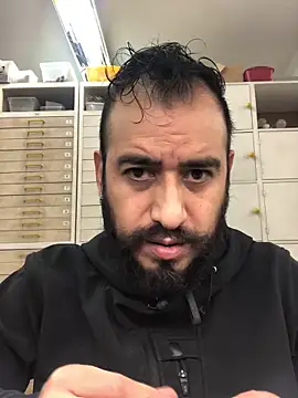 Snapshot of leonardohot1987 chatting on 31, 1, 2025 leonardohot1987 online show from 31, 1, 2025