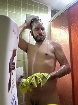 Snapshot of leonardohot1987 chatting on 21, 3, 2025 leonardohot1987 online show from 21, 3, 2025