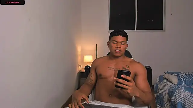 Snapshot of maxsteel177 chatting on 18, 2, 2025 maxsteel177 online show from 18, 2, 2025