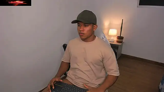 Snapshot of maxsteel177 chatting on 20, 2, 2025 maxsteel177 online show from 20, 2, 2025