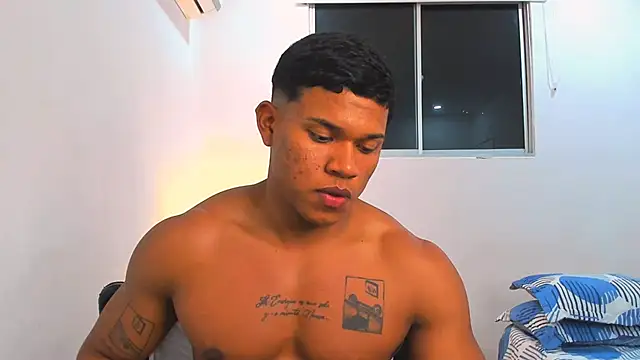 Snapshot of maxsteel177 chatting on 21, 3, 2025 maxsteel177 online show from 21, 3, 2025