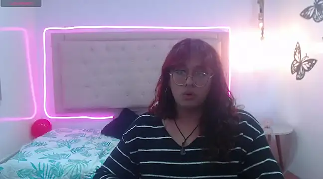 Snapshot of kathepickmanx chatting on 15, 2, 2025 kathepickmanx online show from 15, 2, 2025