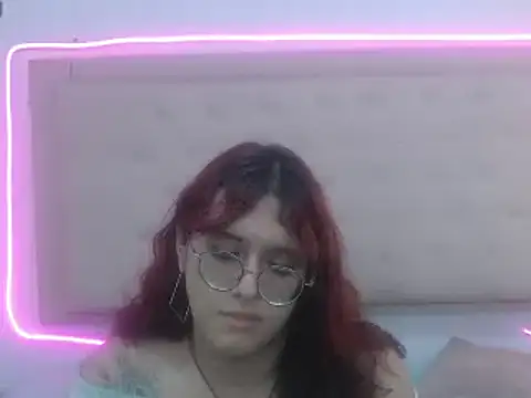 Snapshot of kathepickmanx chatting on 26, 2, 2025 kathepickmanx online show from 26, 2, 2025