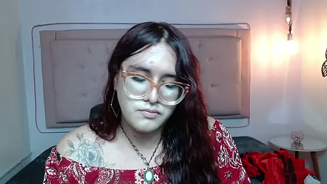 Snapshot of kathepickmanx chatting on 18, 9, 2025 kathepickmanx online show from 18, 9, 2025