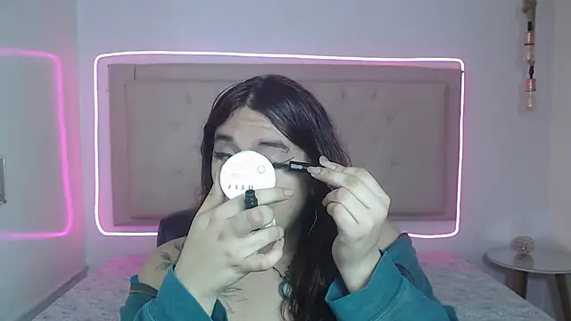 Snapshot of kathepickmanx chatting on 25, 10, 2025 kathepickmanx online show from 25, 10, 2025