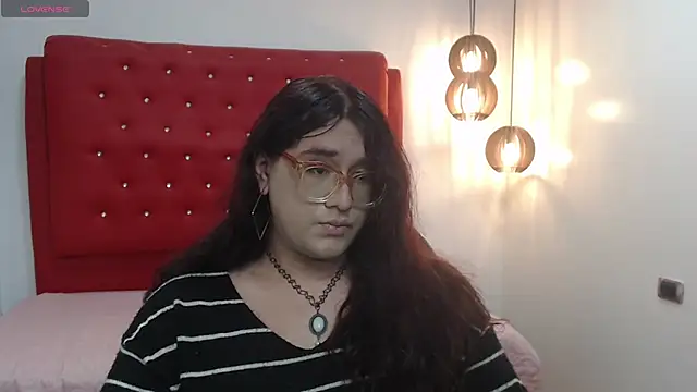 Snapshot of kathepickmanx chatting on 23, 11, 2025 kathepickmanx online show from 23, 11, 2025