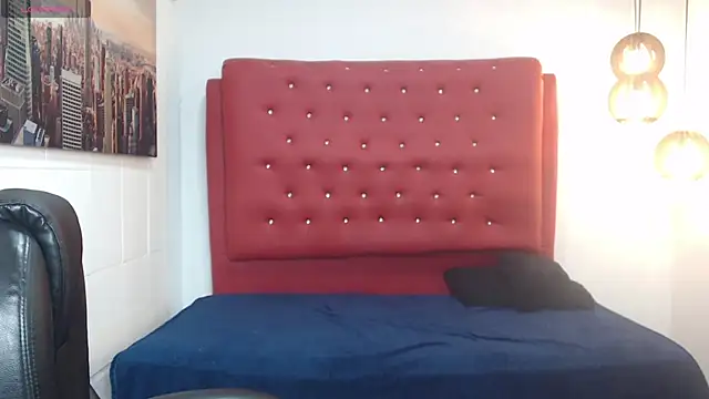 Snapshot of kathepickmanx chatting on 3, 12, 2025 kathepickmanx online show from 3, 12, 2025