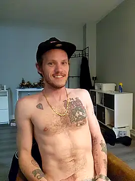 Snapshot of SoxxyNsh chatting on 17, 2, 2025 SoxxyNsh online show from 17, 2, 2025