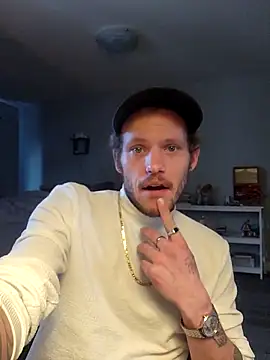 Snapshot of SoxxyNsh chatting on 19, 2, 2025 SoxxyNsh online show from 19, 2, 2025