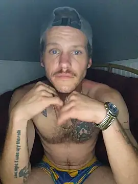 Snapshot of SoxxyNsh chatting on 3, 10, 2025 SoxxyNsh online show from 3, 10, 2025