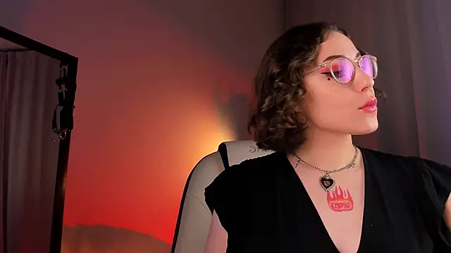 Snapshot of Eva_Moss_ chatting on 14, 3, 2025 Eva Moss online show from 14, 3, 2025
