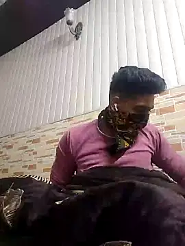 13horny13 online show from 25, 1, 2025