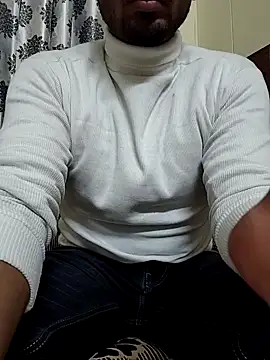 13horny13 online show from 1, 2, 2025