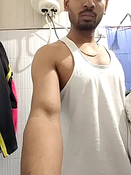 13horny13 online show from 2, 3, 2025