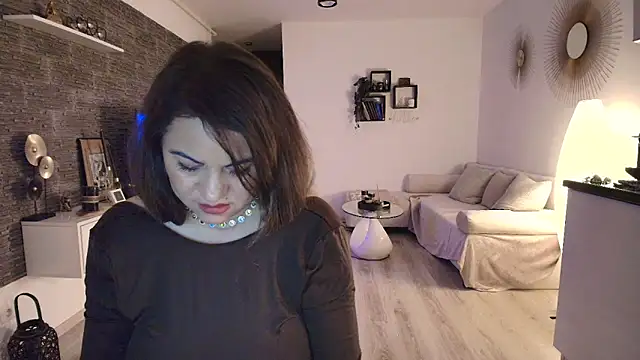 VixenVibesX online show from 17, 2, 2025