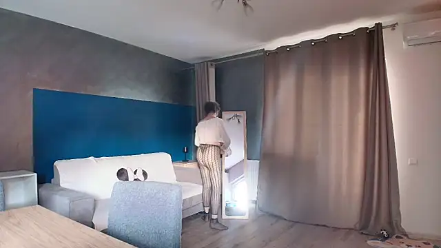 VixenVibesX online show from 16, 3, 2025