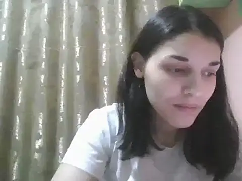 Snapshot of Rosanna_Rennie chatting on 27, 1, 2025 Rosanna Rennie online show from 27, 1, 2025