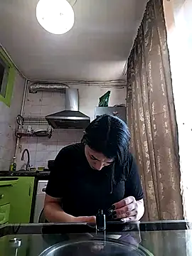 Snapshot of Rosanna_Rennie chatting on 8, 3, 2025 Rosanna Rennie online show from 8, 3, 2025