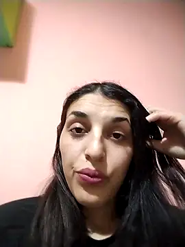 Snapshot of Rosanna_Rennie chatting on 17, 3, 2025 Rosanna Rennie online show from 17, 3, 2025