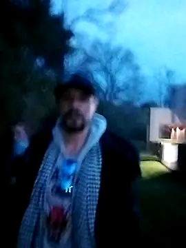 Snapshot of AQuickPhyx chatting on 15, 3, 2025 AQuickPhyx online show from 15, 3, 2025