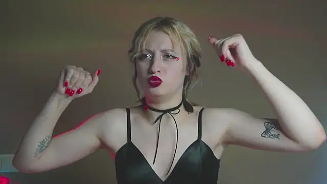 Snapshot of milasmiu chatting on 14, 2, 2025 milasmiu online show from 14, 2, 2025