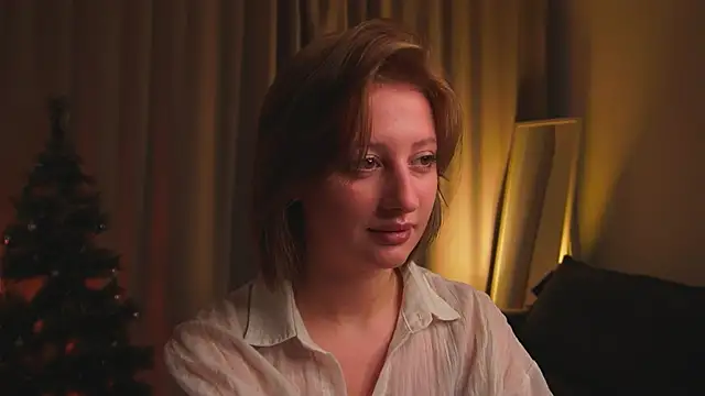 Snapshot of milasmiu chatting on 3, 12, 2025 milasmiu online show from 3, 12, 2025