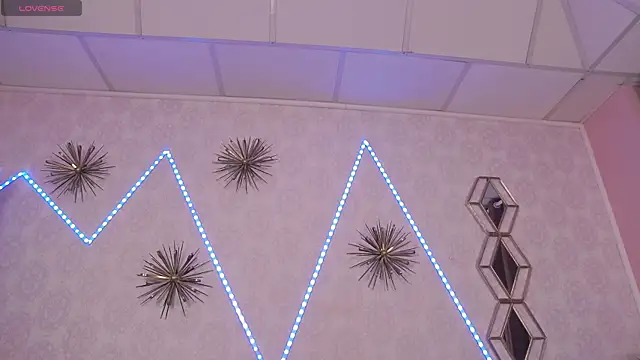 Snapshot of BustyEva_ chatting on 14, 11, 2025 BustyEva online show from 14, 11, 2025