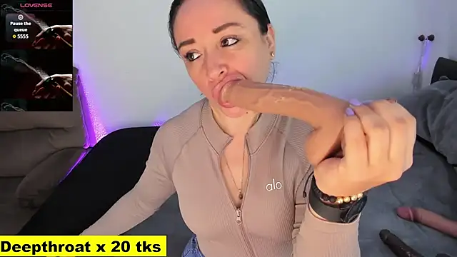 aurora-deepthroat online show from 15, 3, 2026