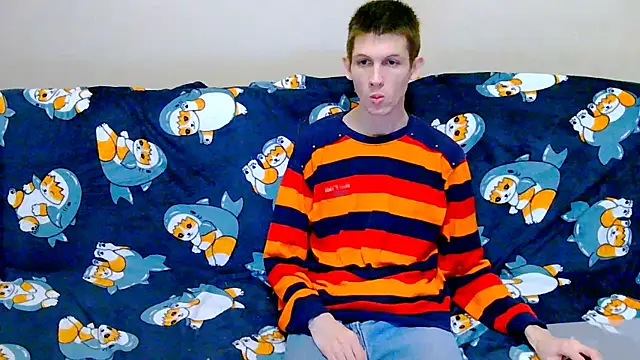 Snapshot of Lester_Broo chatting on 20, 12, 2025 Lester Broo online show from 20, 12, 2025