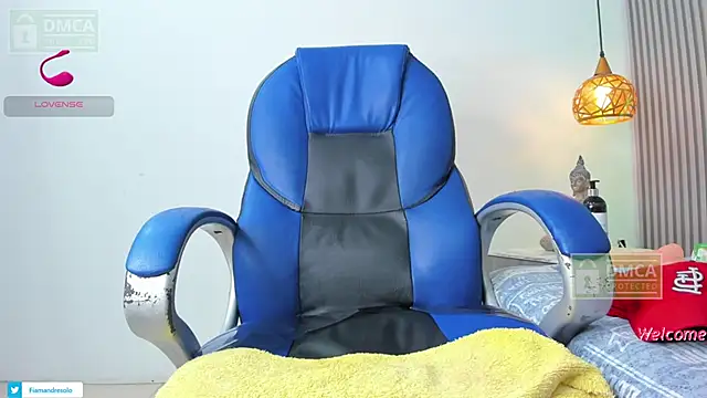 Snapshot of HarolddXL chatting on 27, 11, 2025 HarolddXL online show from 27, 11, 2025