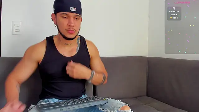 Snapshot of austinoficial chatting on 30, 10, 2025 austinoficial online show from 30, 10, 2025