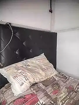 Snapshot of Black_Manba chatting on 13, 2, 2025 Black Manba online show from 13, 2, 2025