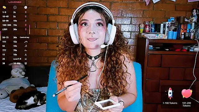 Annycolin  online show from 8, 5, 2026