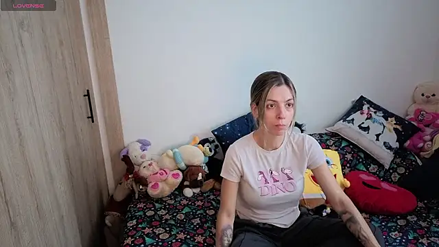 Princezzlove3 online show from 6, 3, 2026